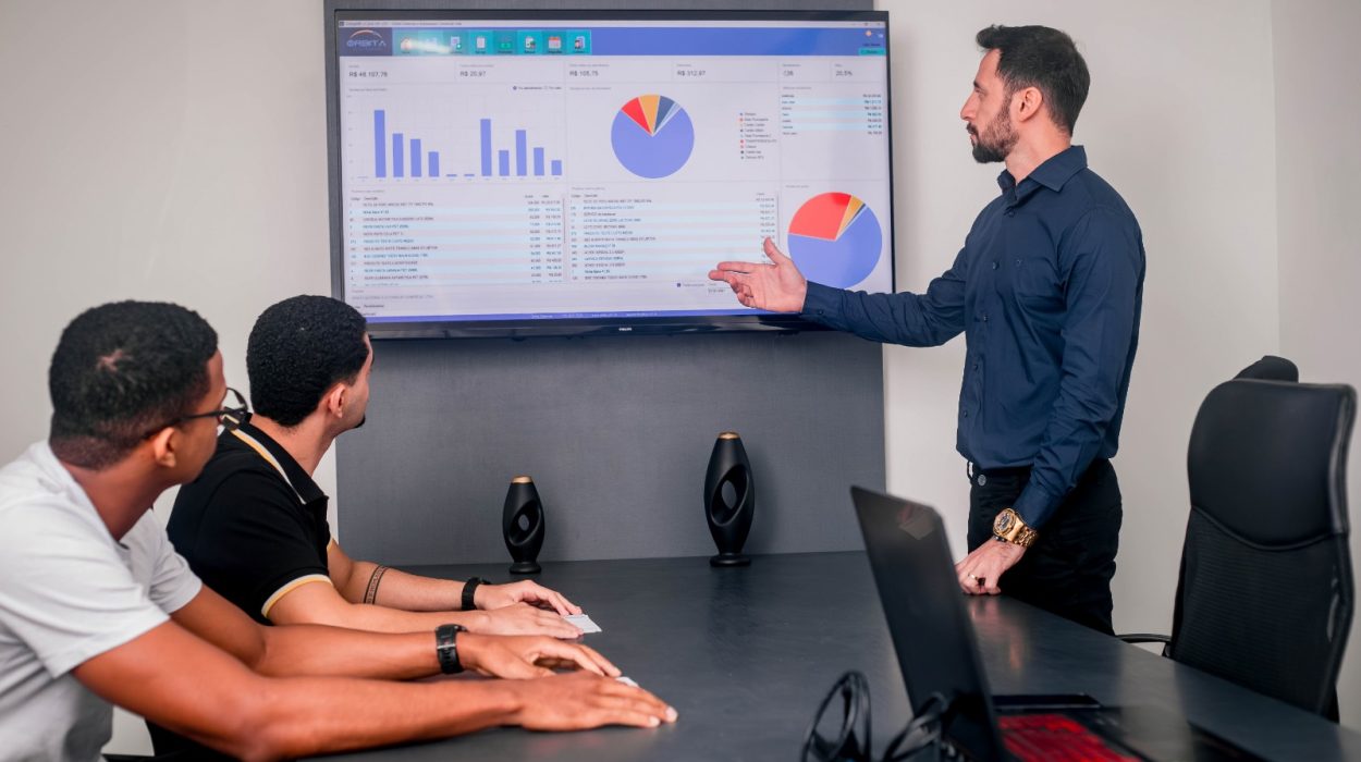 TECNOLOGIA QUE TRANSFORMA NEGÓCIOS